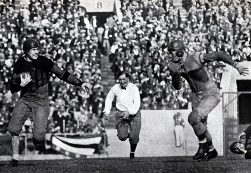 Johnny Mack scoring touchdown in 1926 Rose Bowl.