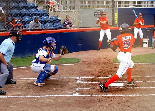 Auburn softball hitter shows her left-handed swing v
