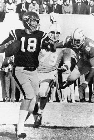 Quarterback Archie Manning of the Houston Oilers drops back to pass
